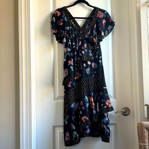 Love Sam. XS tiered black floral dress. ￼